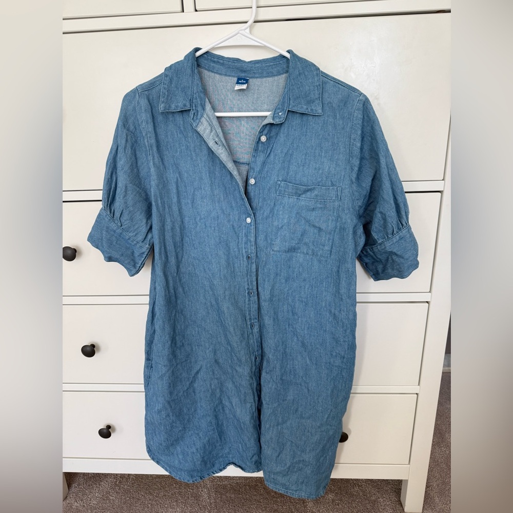 Old Navy Casual Blue Button Down Shirt